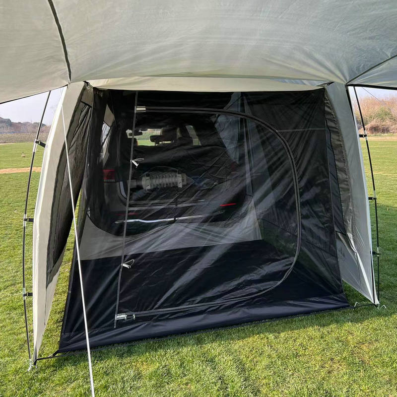 Adventure Car Tent: Rain protection and Sunshade