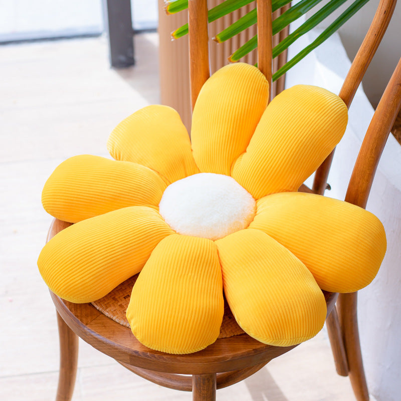 Small Daisy Flower Throw Pillow Cushion Floor Chair Cushion Cushion Office Sedentary Couch