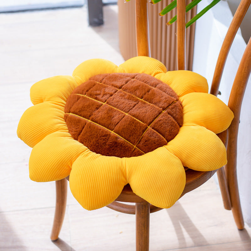 Small Daisy Flower Throw Pillow Cushion Floor Chair Cushion Cushion Office Sedentary Couch